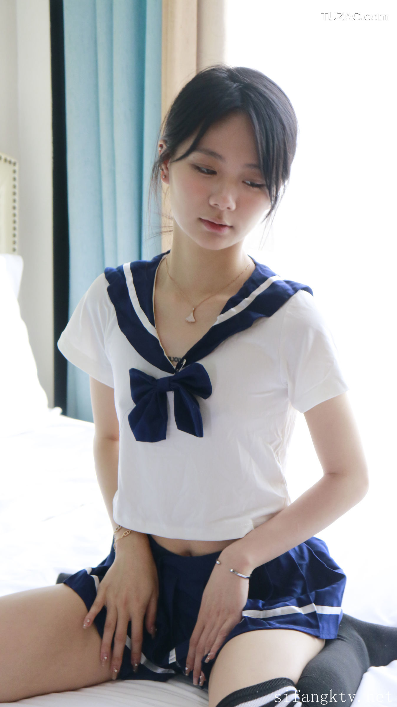 XR-Uncensored-谢小蒽-窗边的私语