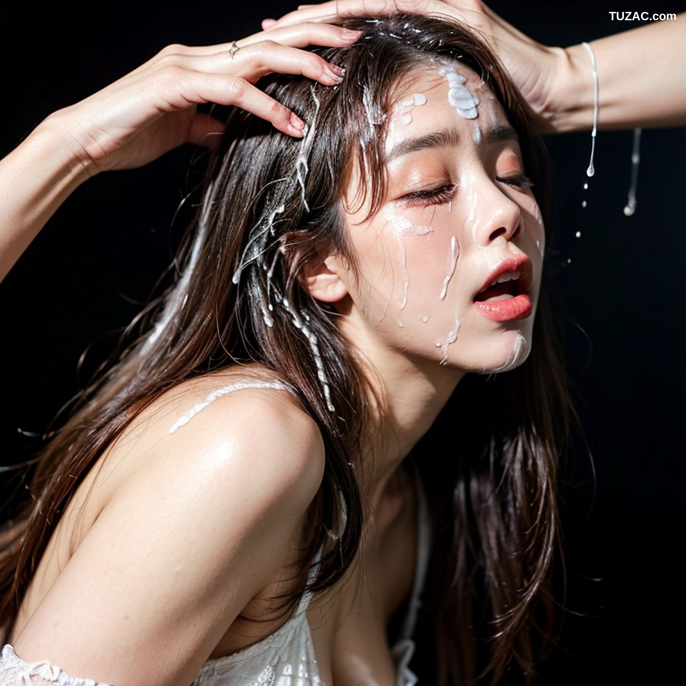 AI美女-拟实-歌星手里的麦克风变肉棒口交-18禁