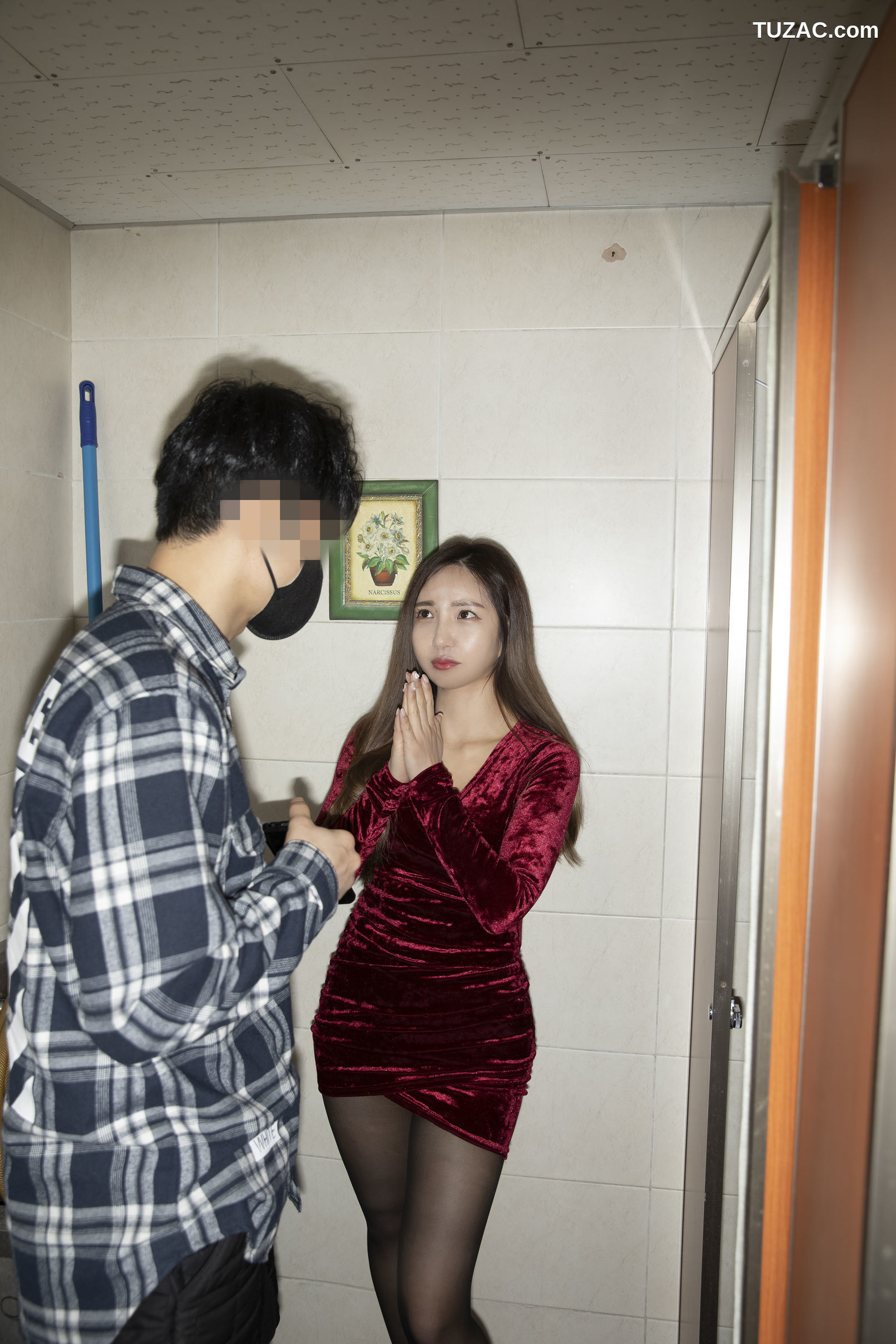 韩国美女-LeeHa-挑逗美女教师-黑丝爆乳-Teased-Teacher-BUNNY