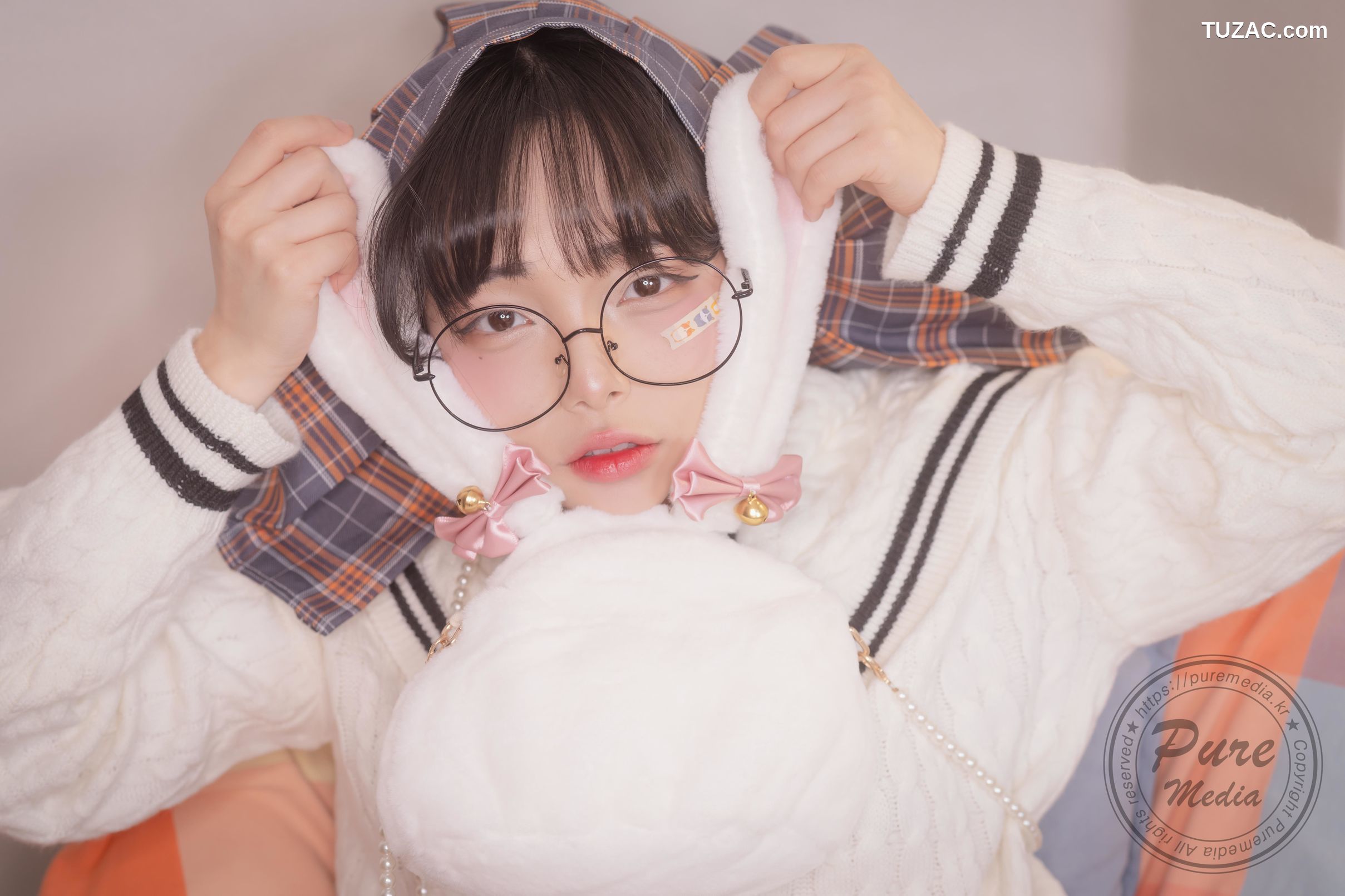 韩国美女-Jelly-被困在房间的女孩-Girl-Trapped-in-a-Rooftop-Room-Pure-Media-Vol.276