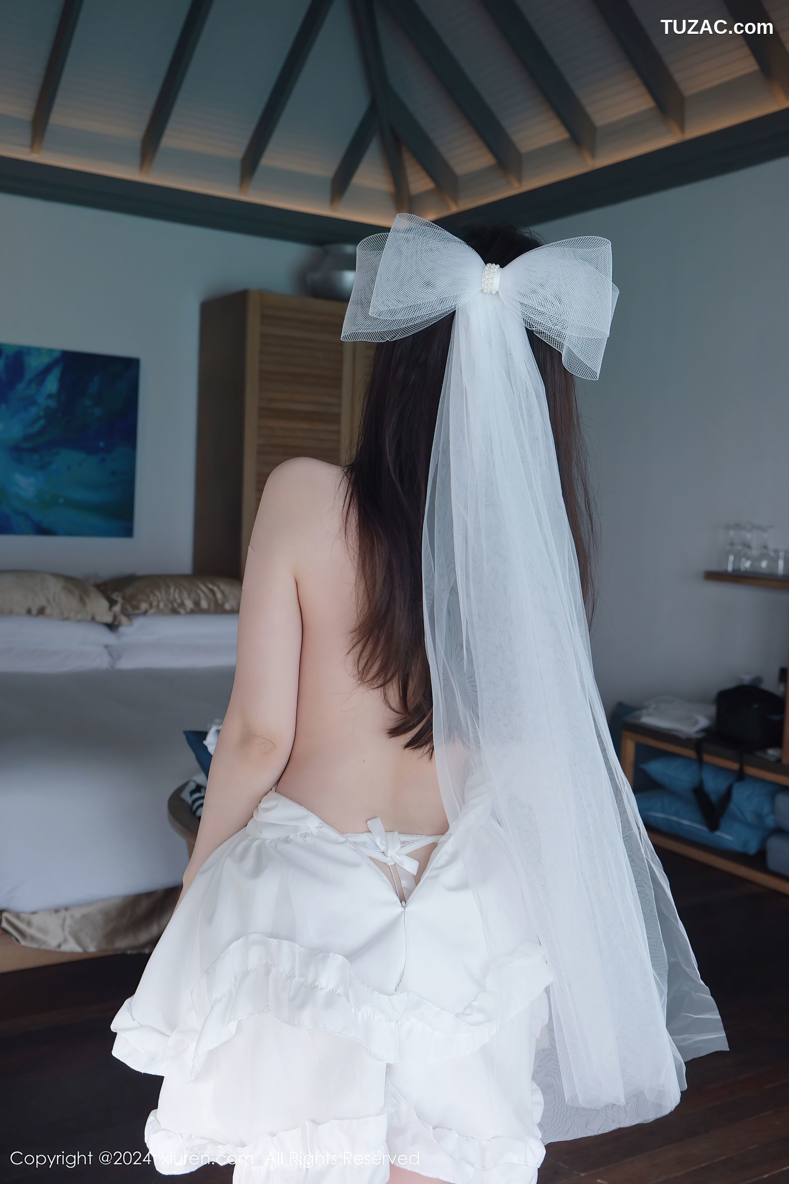 XiuRen秀人网-9535-糯美子MINIbabe-情趣婚纱新娘制服爆乳-2024.12.02