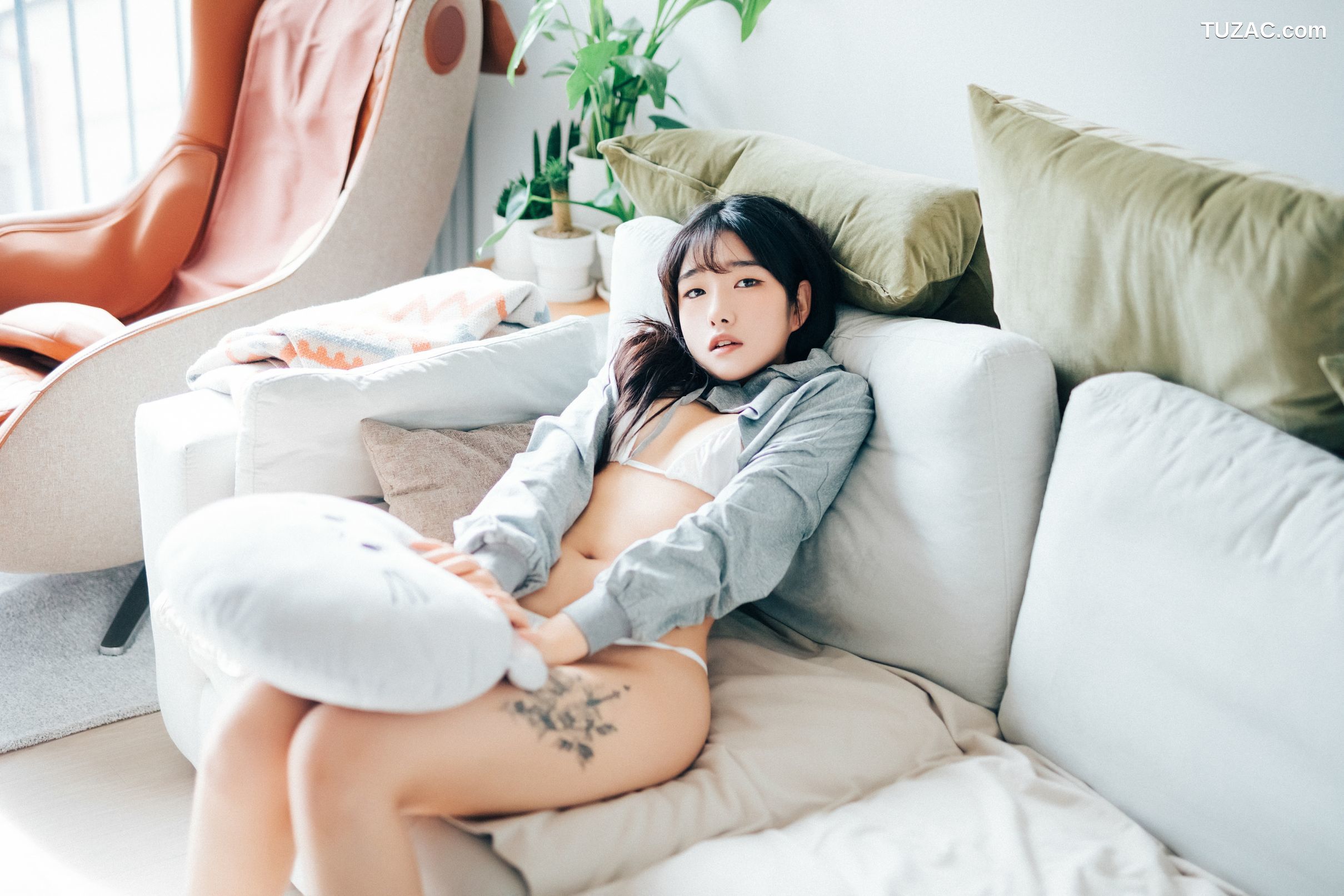 SonSon-손손-在家里的约会-无圣光-Date-at-home-Loozy