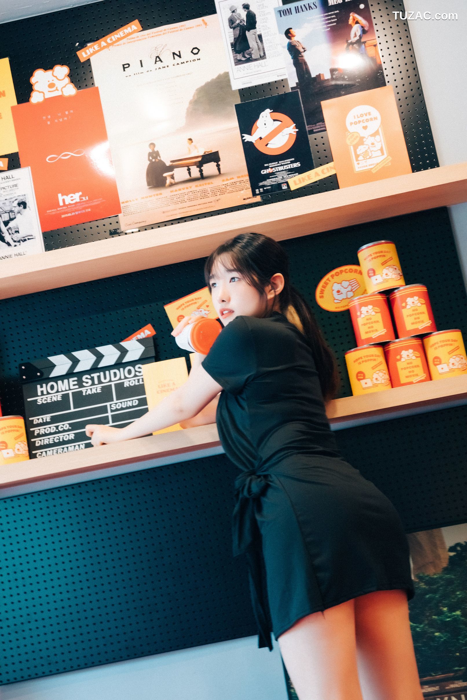 Sonson-손손-影院裸露女孩-无圣光-Cinema-Girl-Loozy