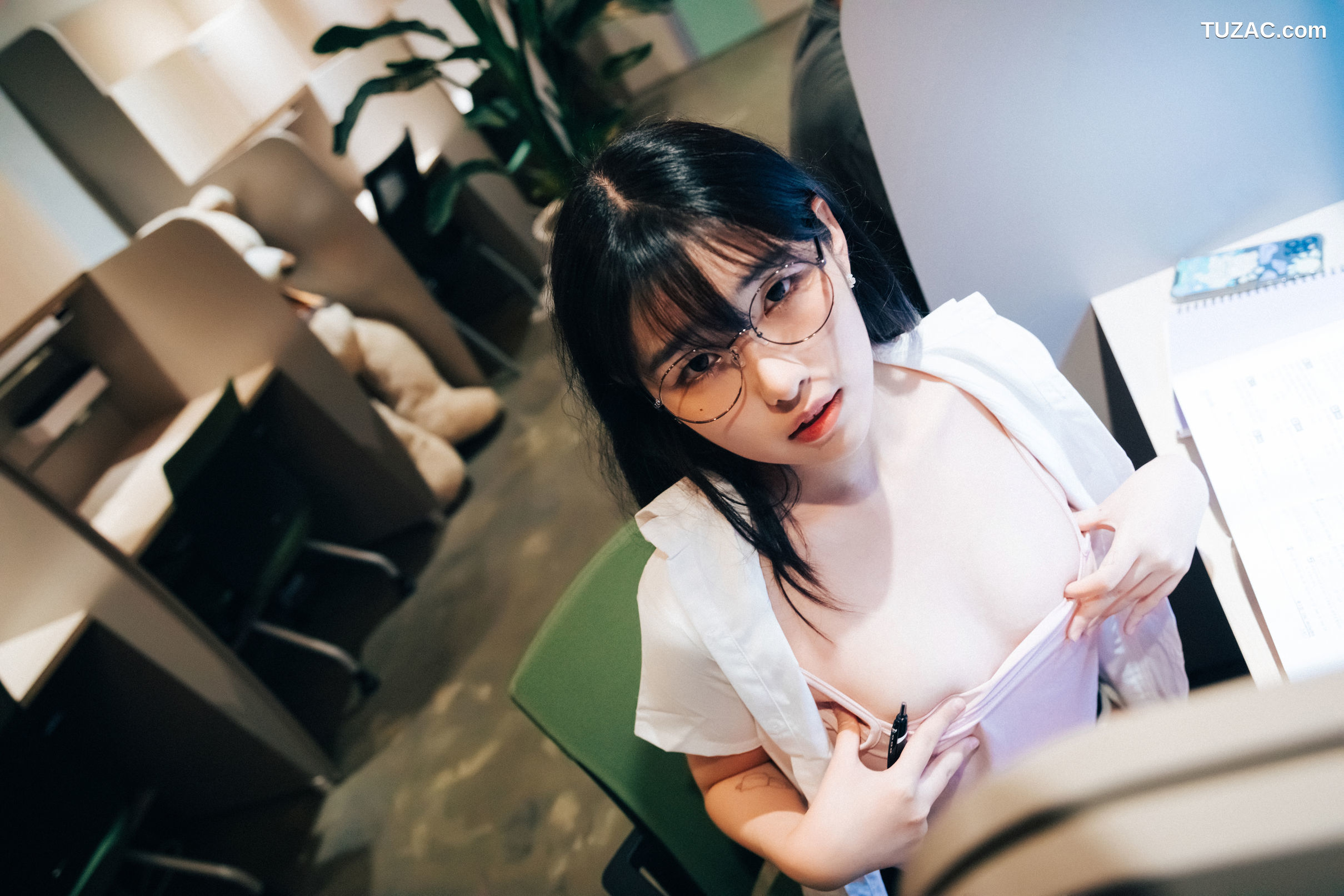 Sonson-손손-自习室-Reading-room-无圣光-Loozy