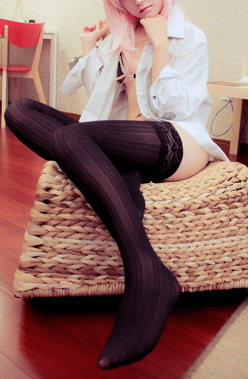 团子VIP会员套图系列-贫乳索尼子少女无圣光套图[53P]