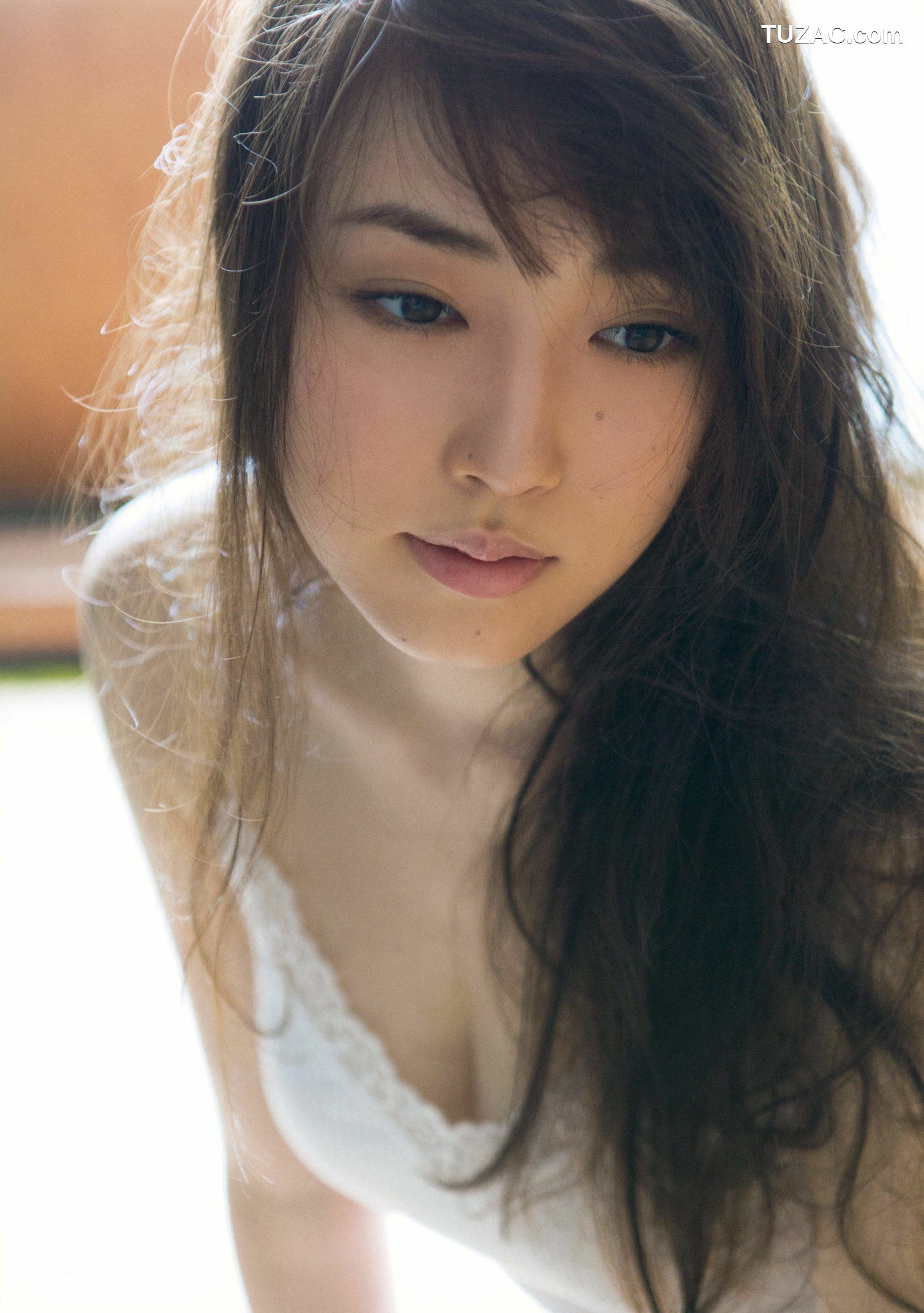 PB写真集_モーニング娘。&amp;#039;17 譜久村聖 《二十歳》 写真集[102P]