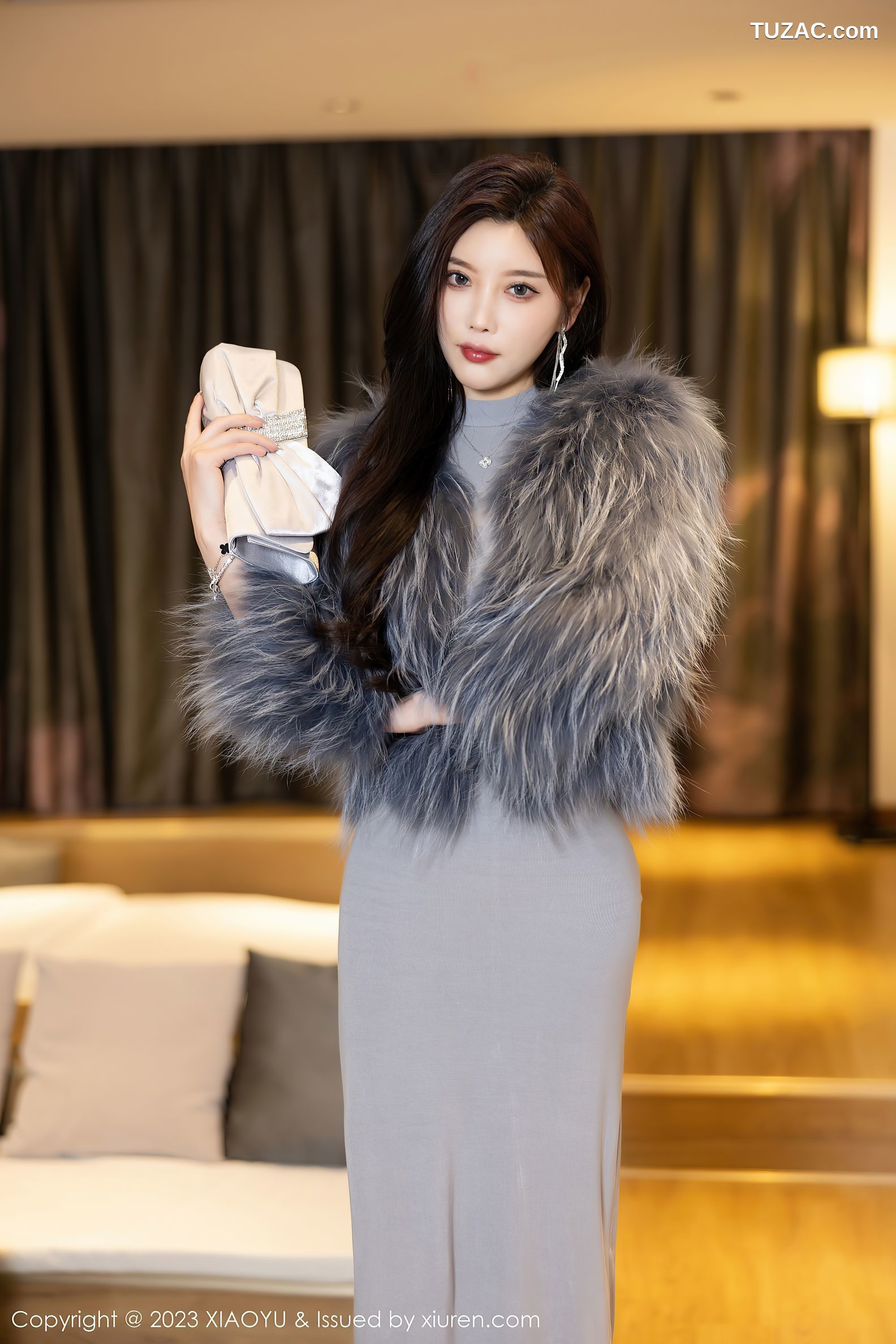 XiaoYu语画界-1051-杨晨晨Yome-贵州旅拍-灰色镂空连衣-2023.06.16