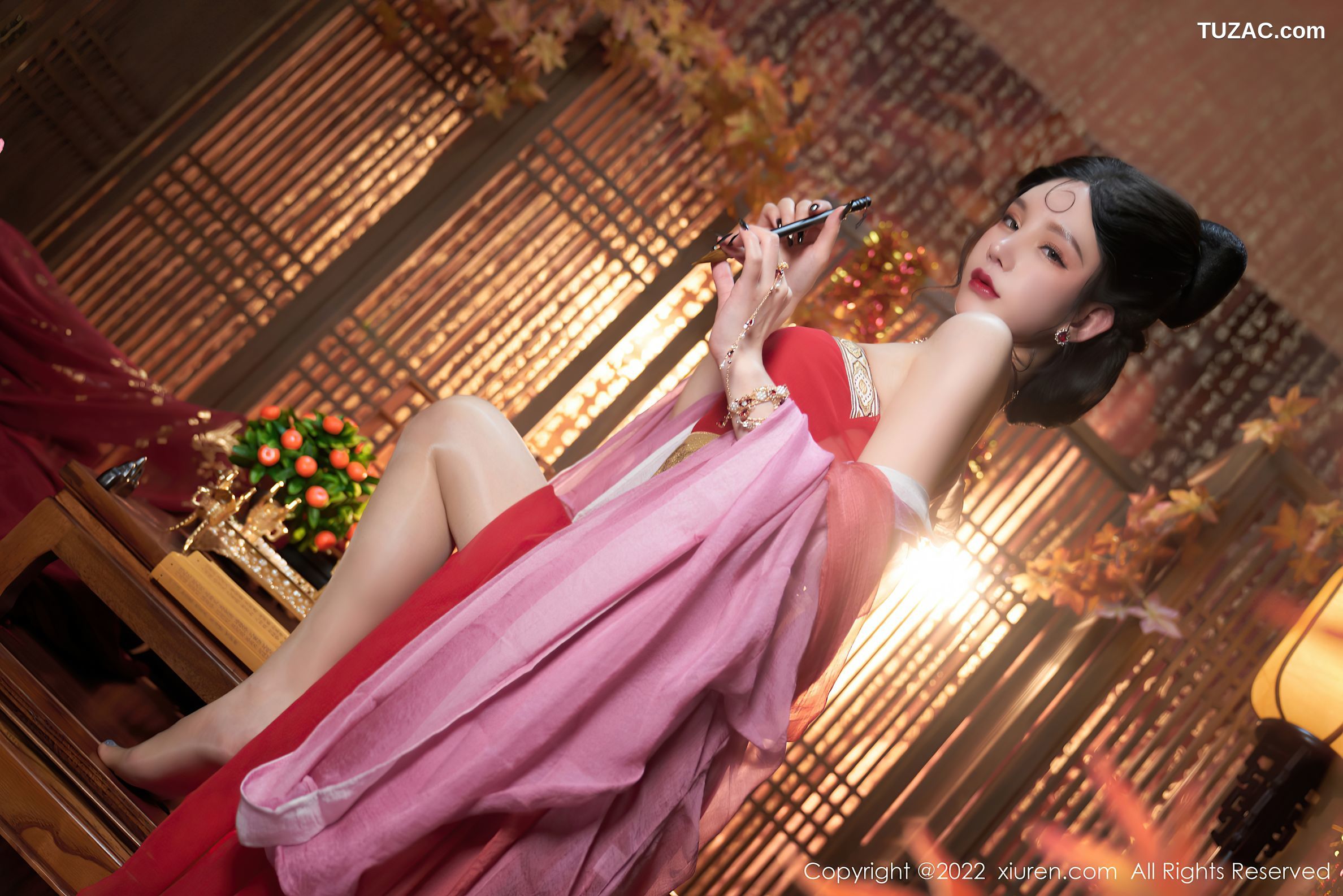 XiuRen秀人网-4575-周于希Sally-三亚旅拍妲己角色扮演古装服饰性感迷人-2022.02.11