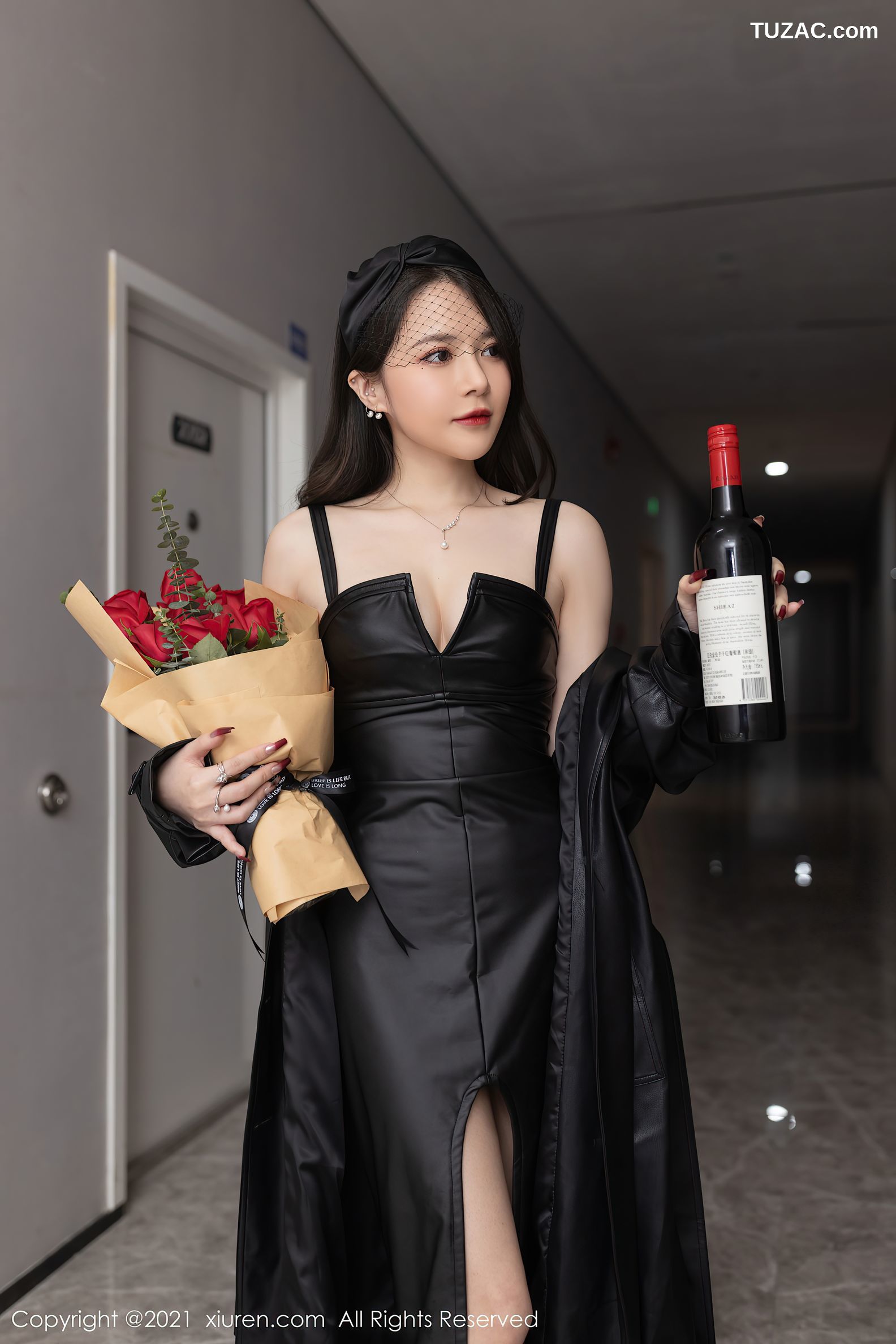 XiuRen秀人网-4021-鱼子酱Fish-妻子们的聚会主题-2021.09.29