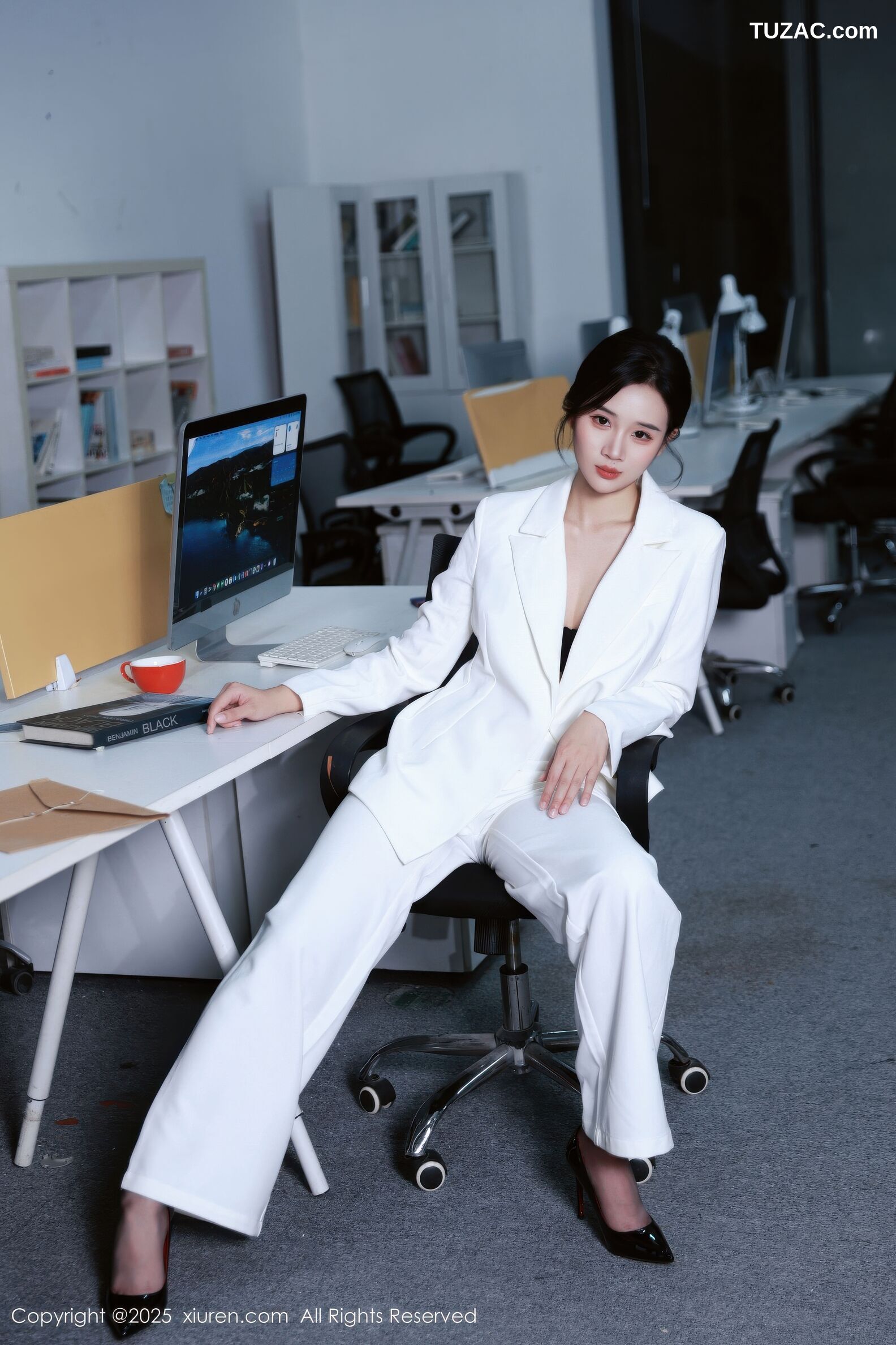 XiuRen秀人网-10908-南乔-OL白色西装黑色绑带内衣黑丝-2025.10.24
