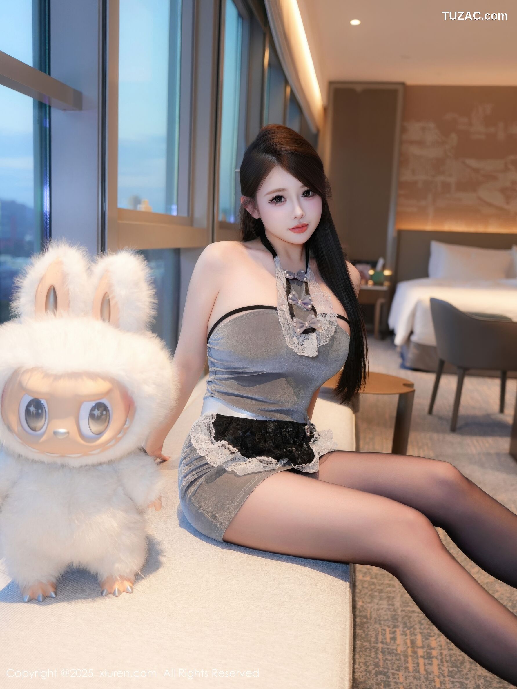 XiuRen秀人网-10884-甜妮-灰色女仆短裙黑丝-2025.10.17