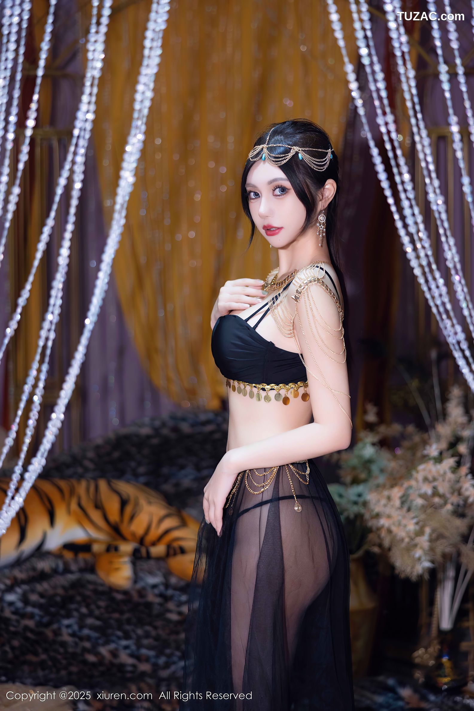 XiuRen秀人网-10018-绮里嘉ula-黑丝异域写真-2025.03.14